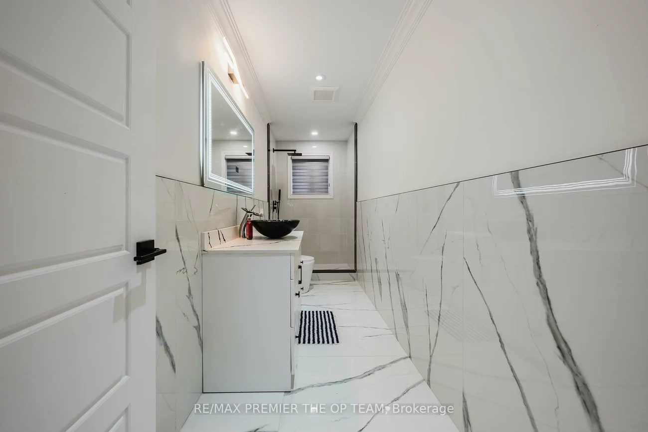 99, Benjamin, East Woodbridge, Vaughan