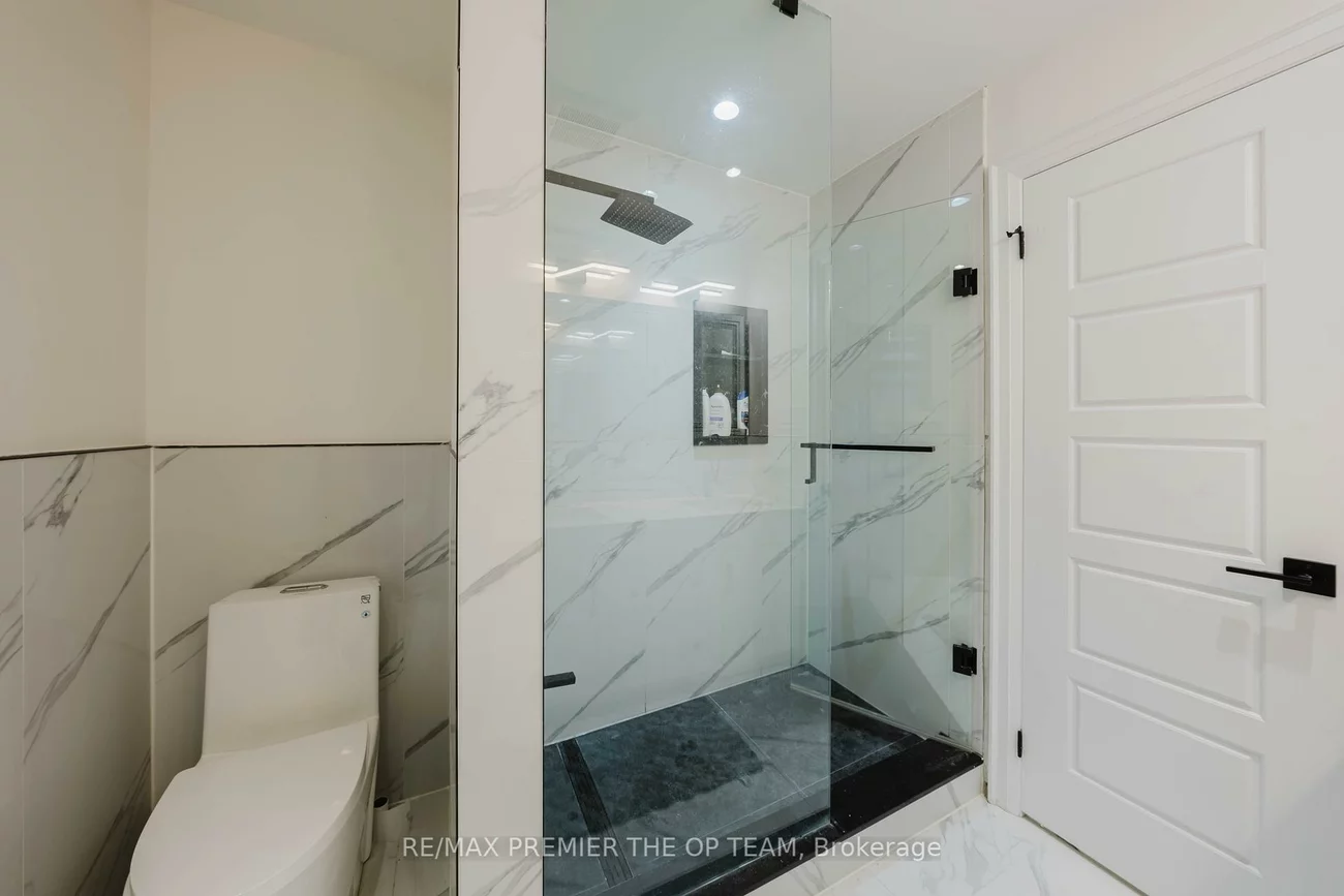 99, Benjamin, East Woodbridge, Vaughan