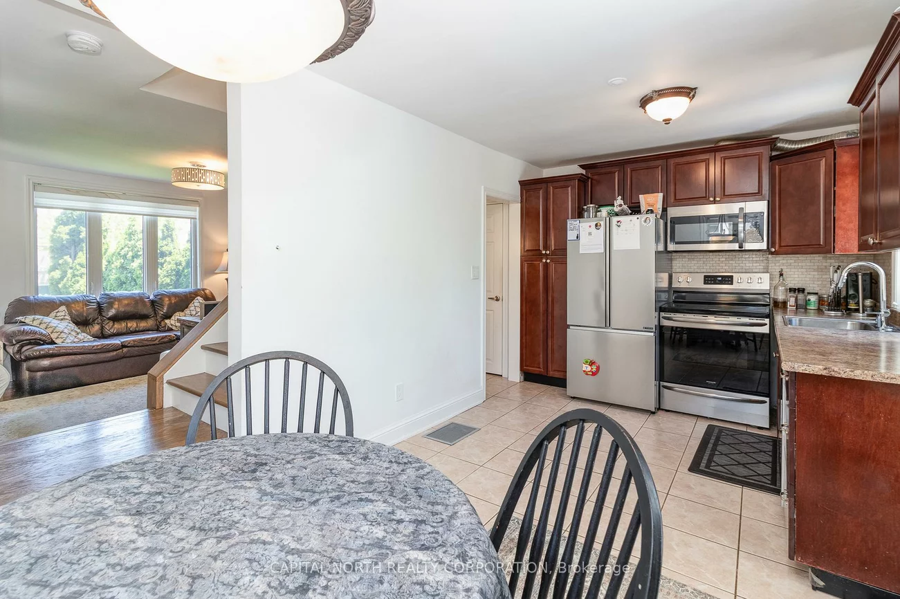 8298, Kipling, West Woodbridge, Vaughan