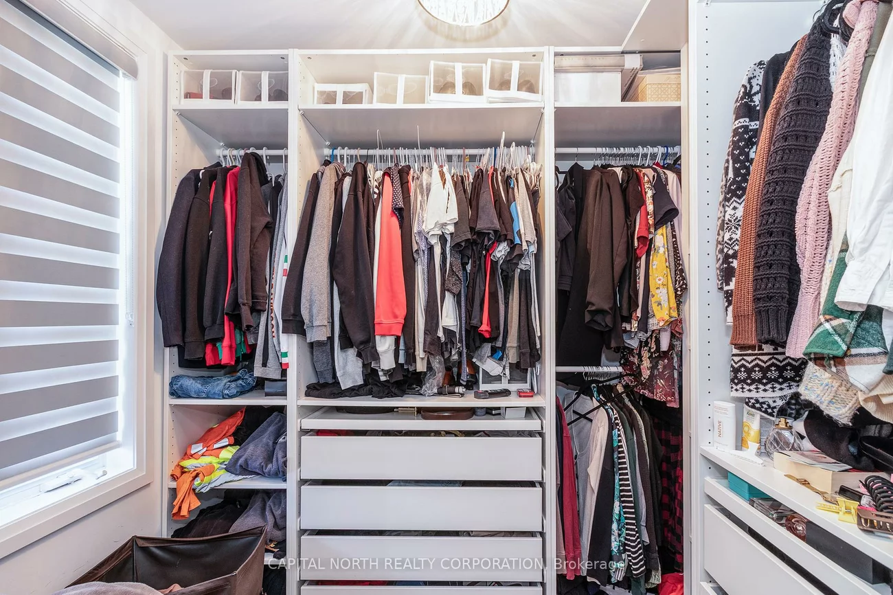 8298, Kipling, West Woodbridge, Vaughan