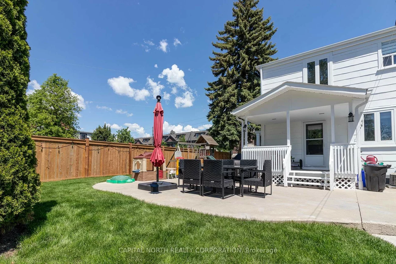 8298, Kipling, West Woodbridge, Vaughan