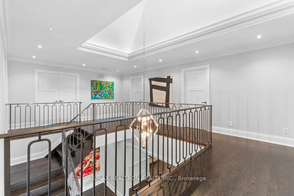 542, HIGHCLIFFE, Uplands, Vaughan