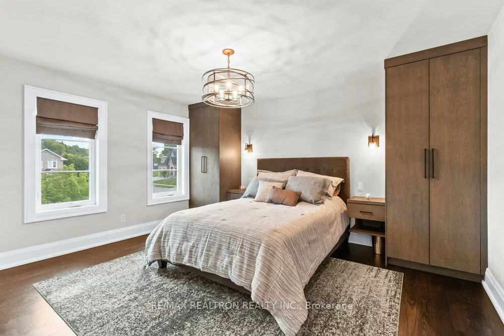 542, HIGHCLIFFE, Uplands, Vaughan