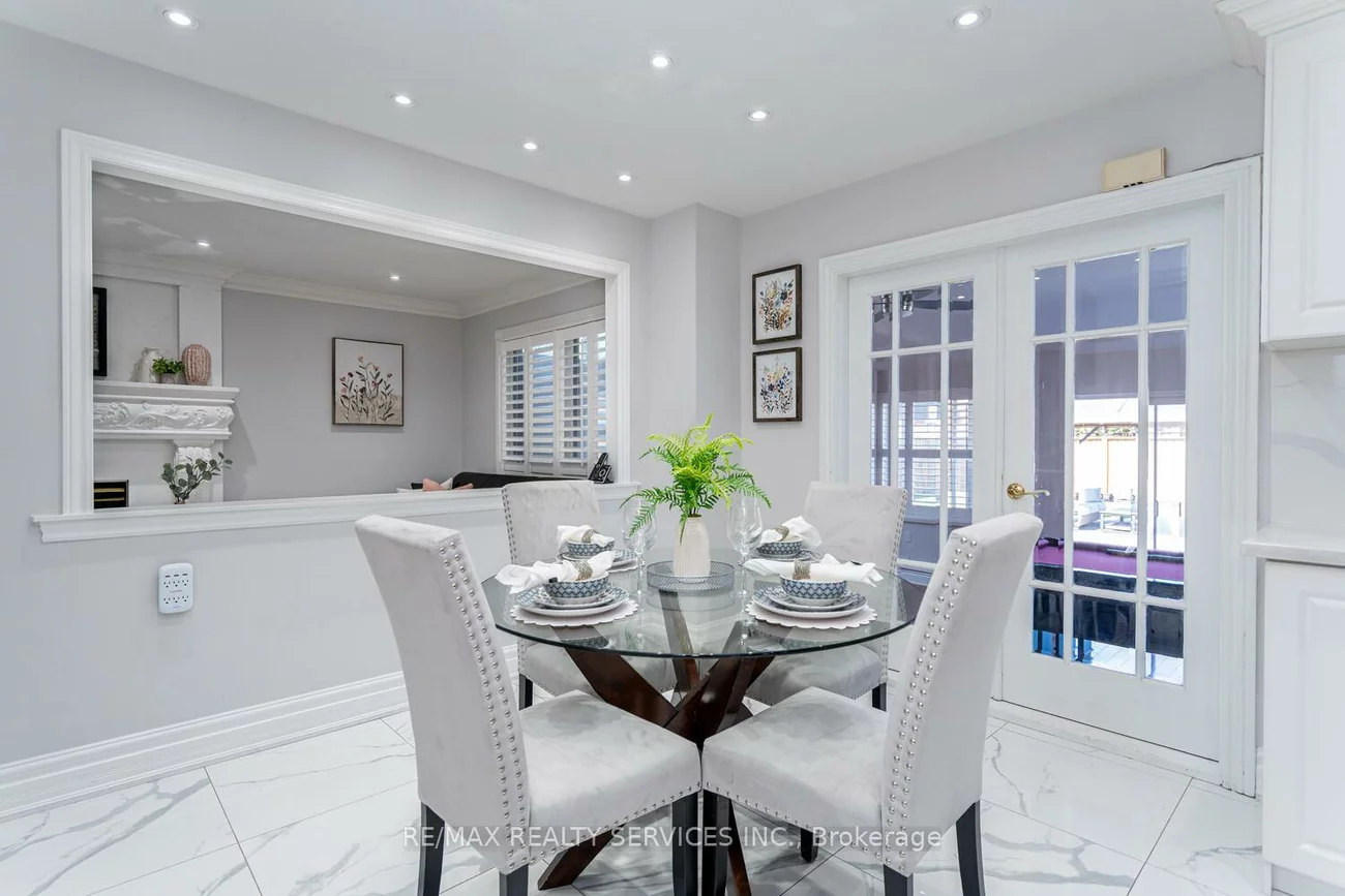 10, Gold Finch, West Woodbridge, Vaughan
