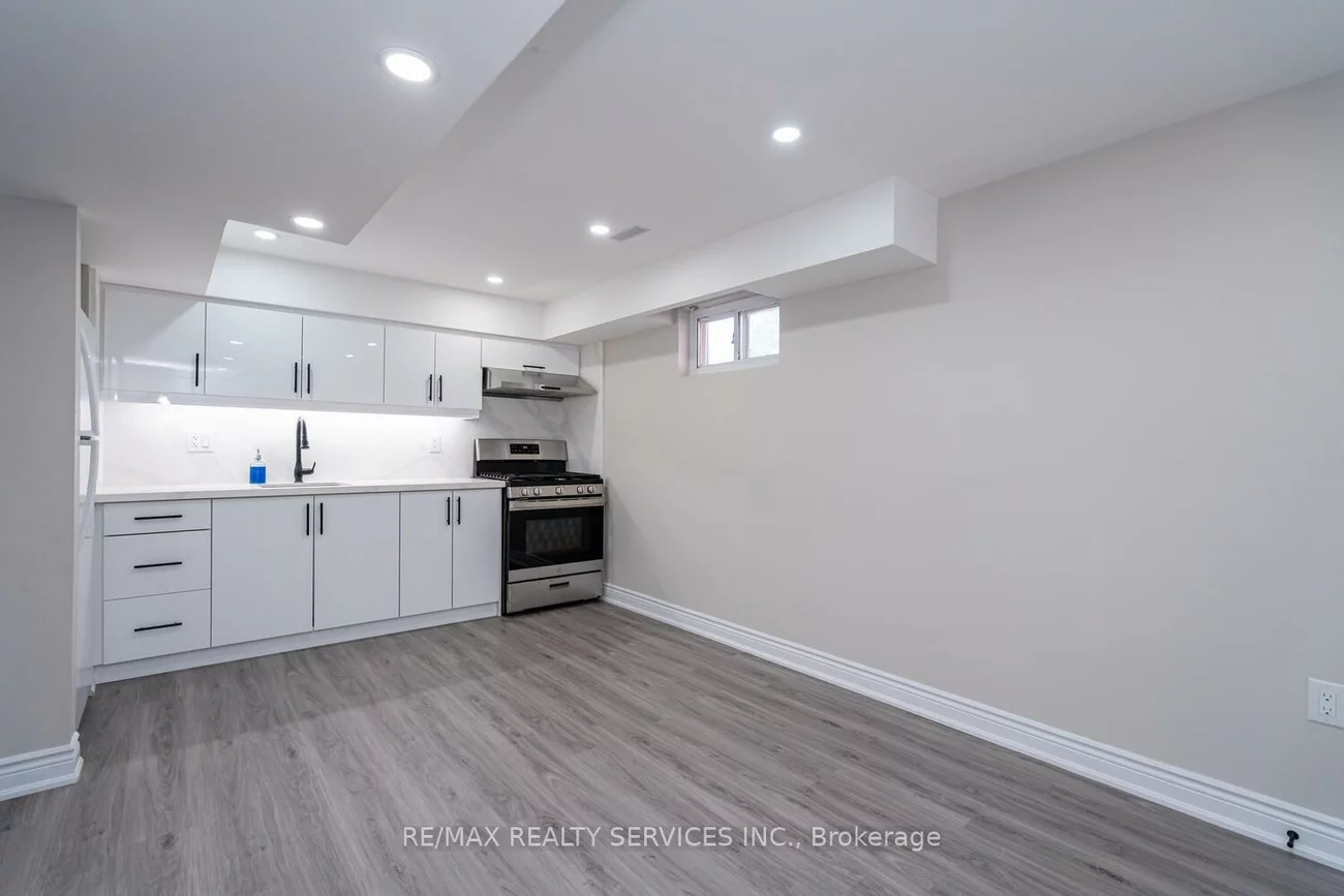 10, Gold Finch, West Woodbridge, Vaughan