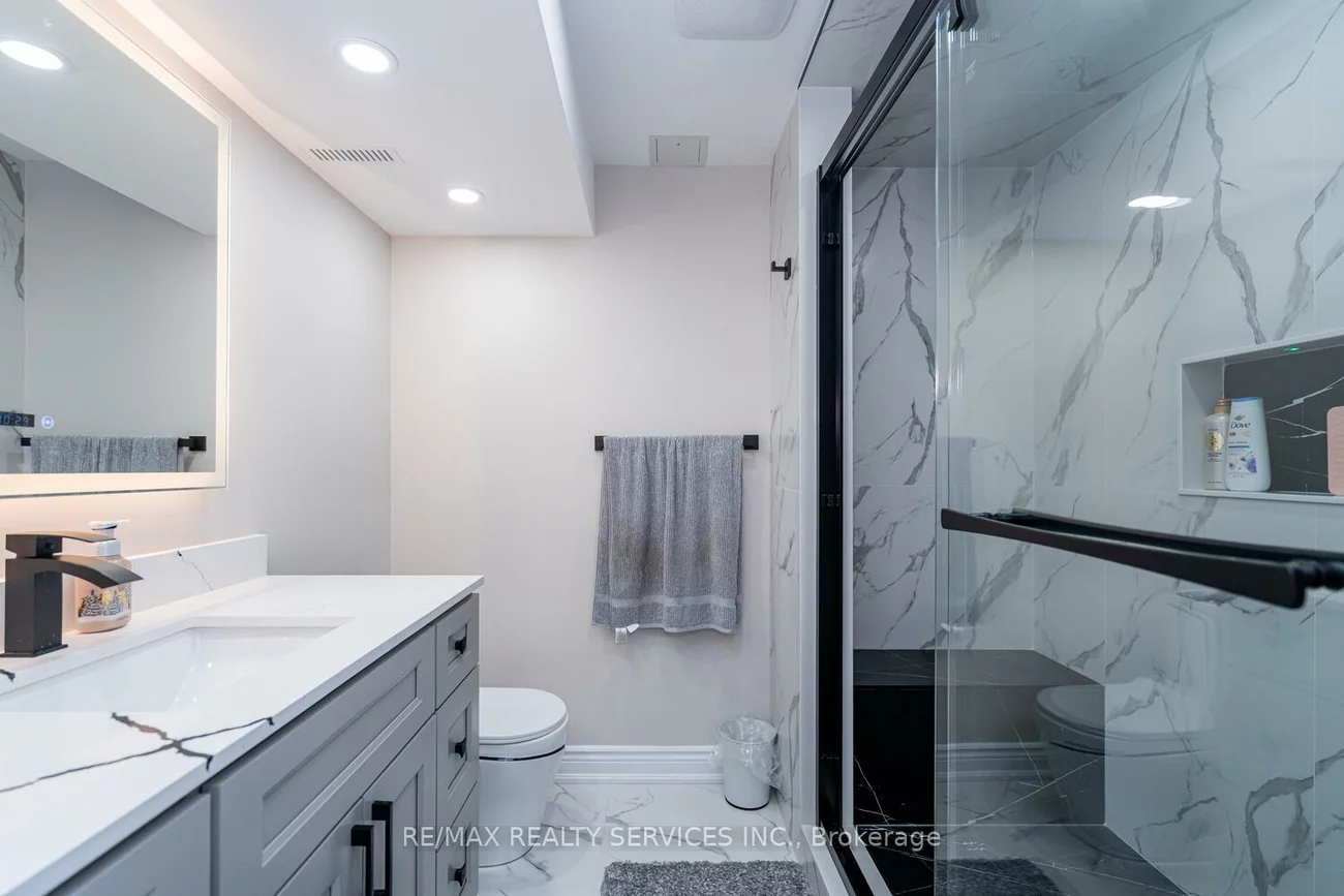10, Gold Finch, West Woodbridge, Vaughan