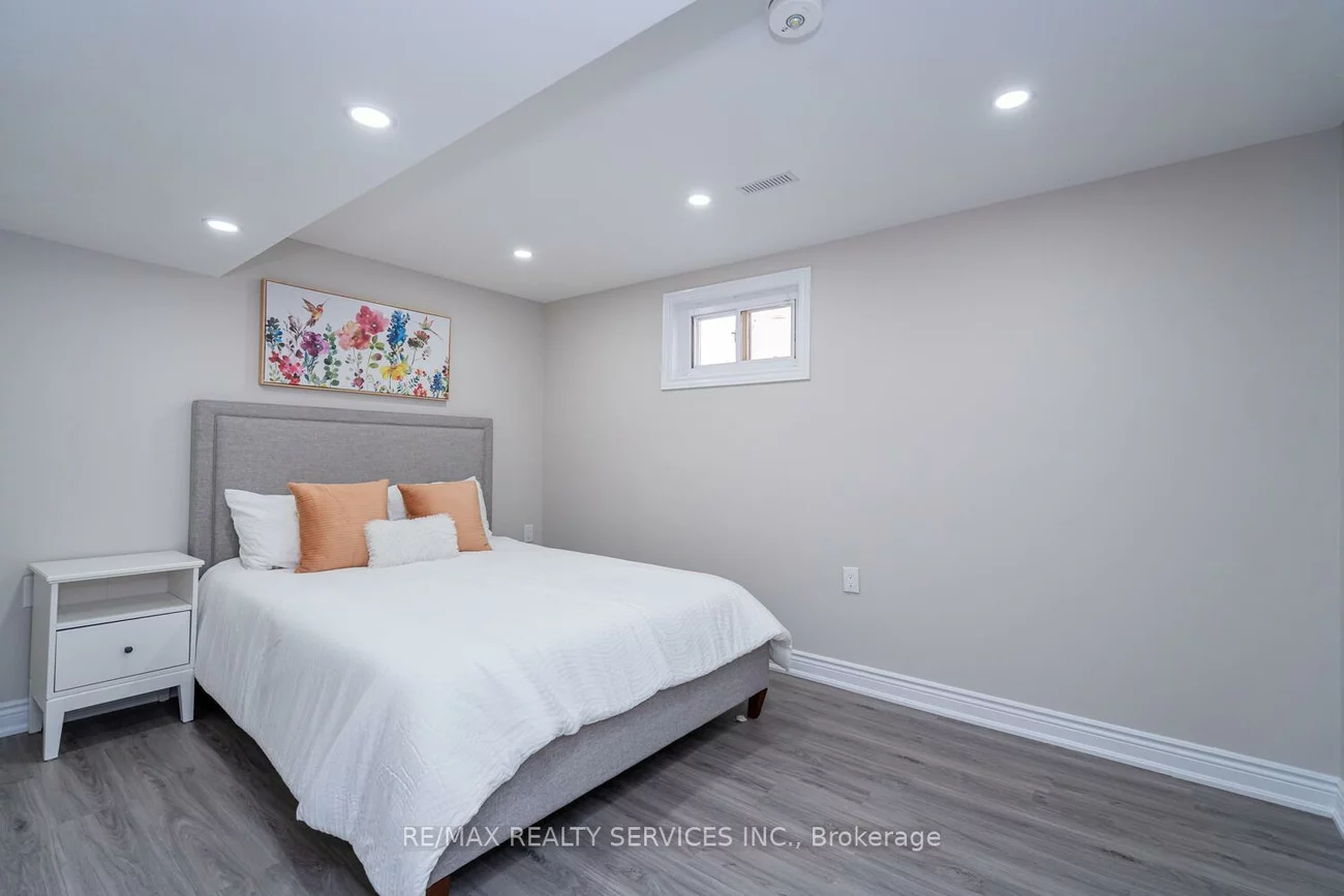 10, Gold Finch, West Woodbridge, Vaughan