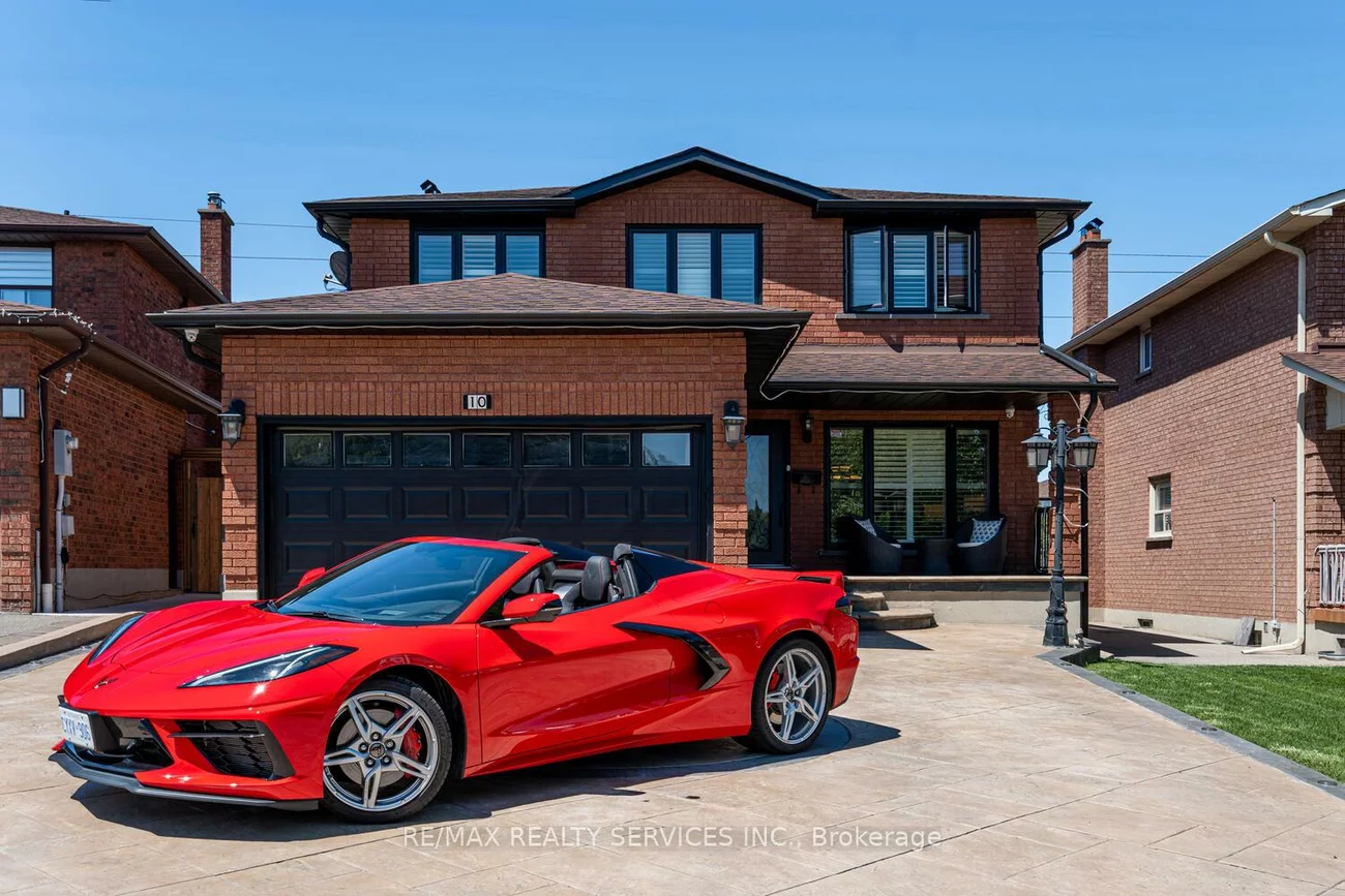 10, Gold Finch, West Woodbridge, Vaughan