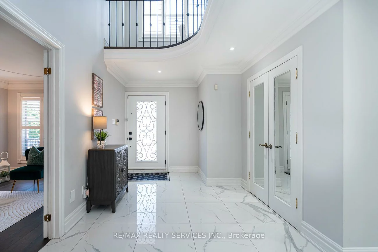 10, Gold Finch, West Woodbridge, Vaughan
