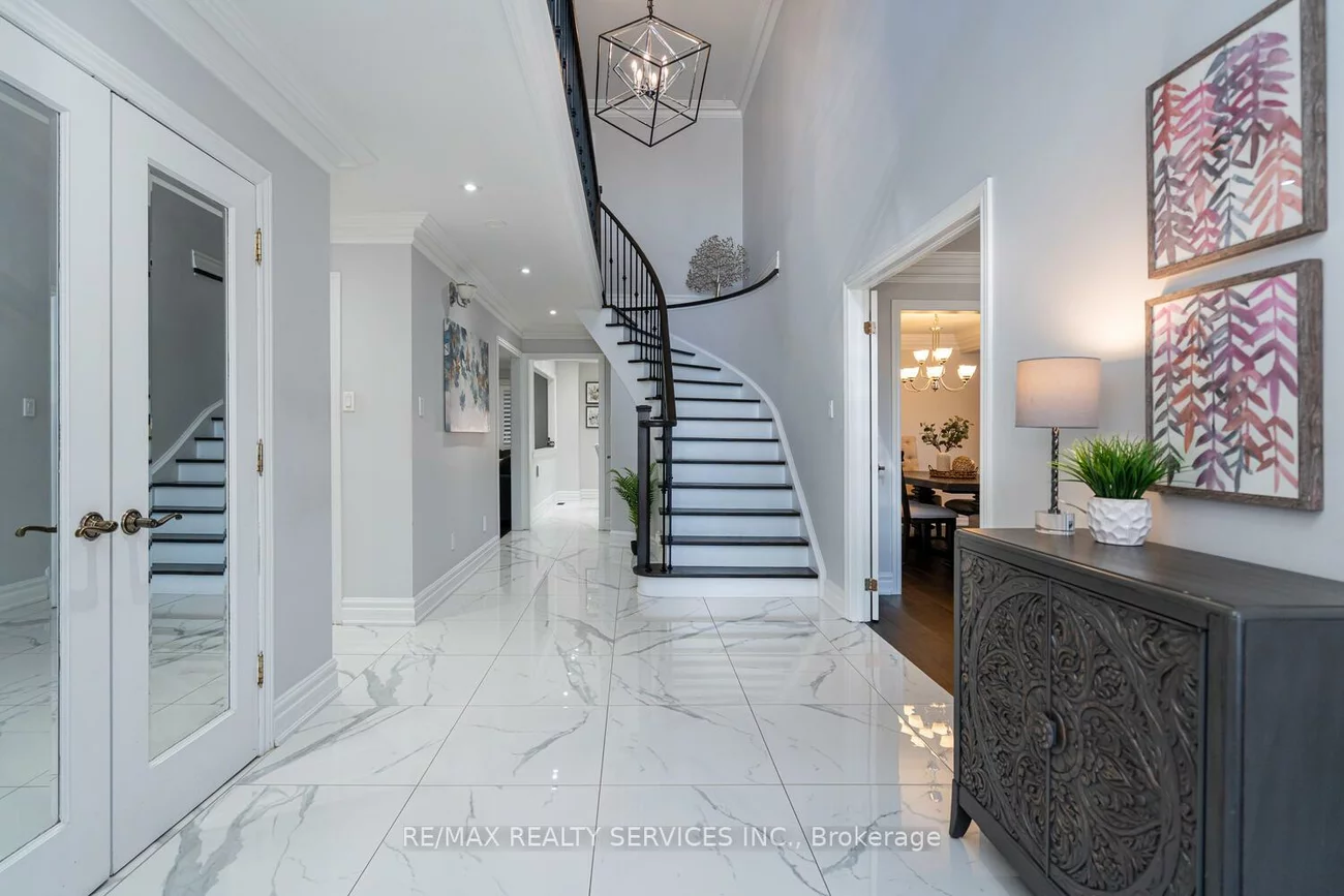 10, Gold Finch, West Woodbridge, Vaughan