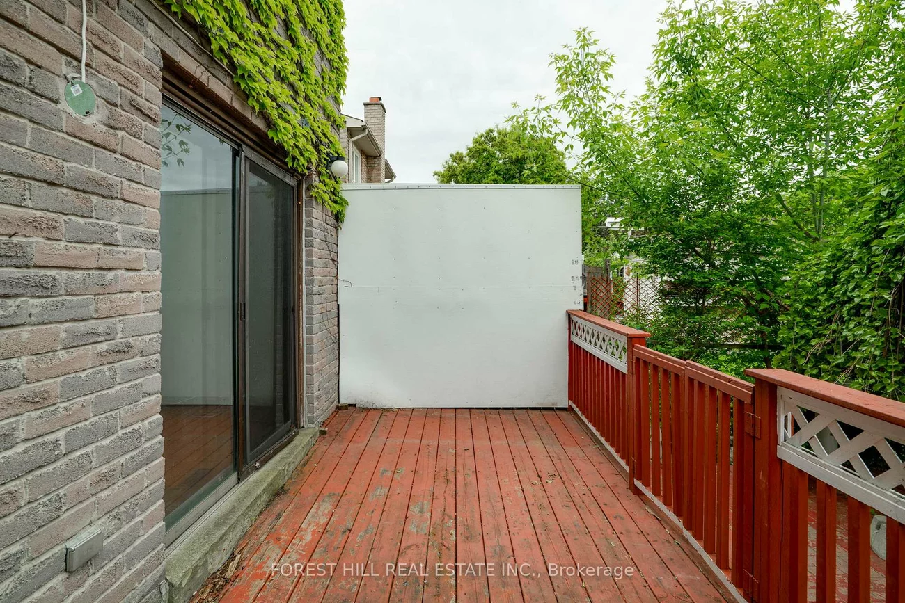 82, Hord, Lakeview Estates, Vaughan