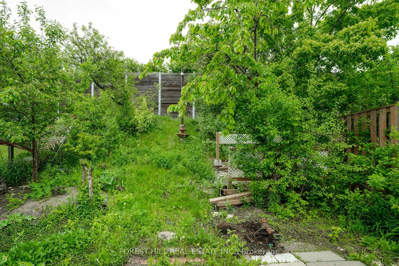 82, Hord, Lakeview Estates, Vaughan