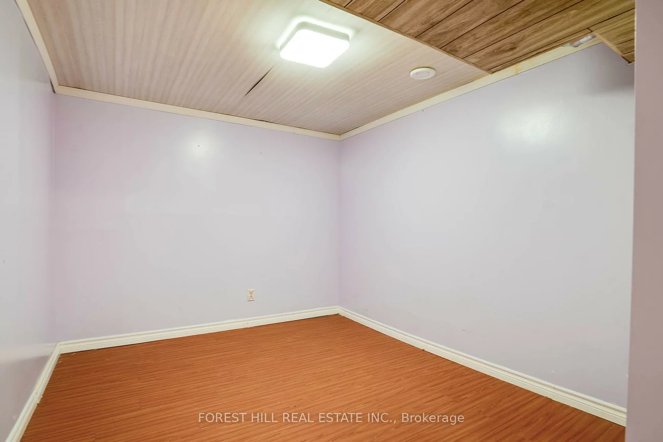 82, Hord, Lakeview Estates, Vaughan