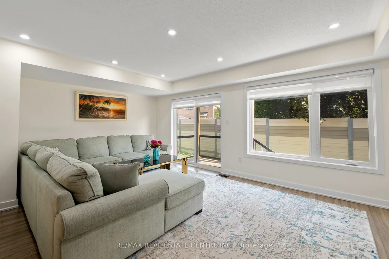 53, Benoit, Vellore Village, Vaughan