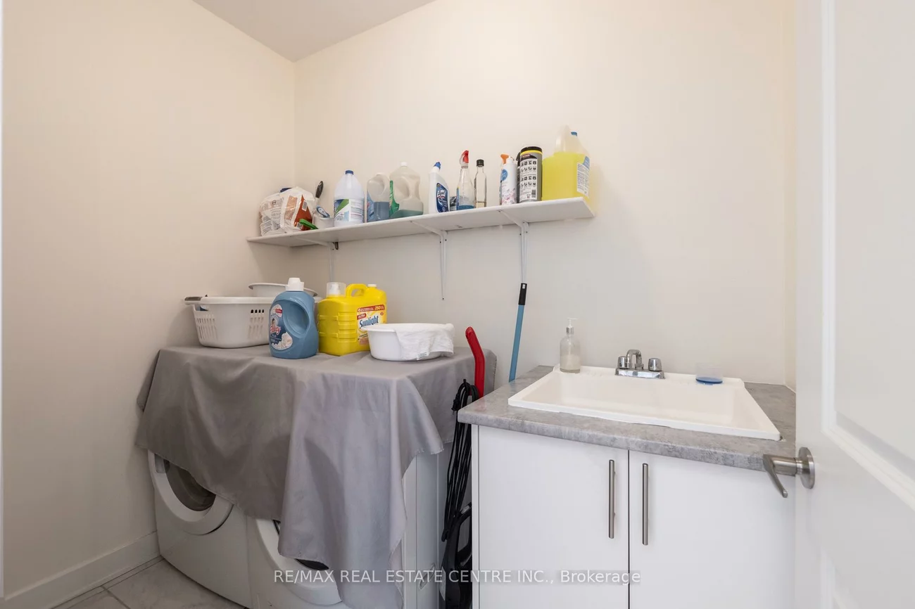 53, Benoit, Vellore Village, Vaughan