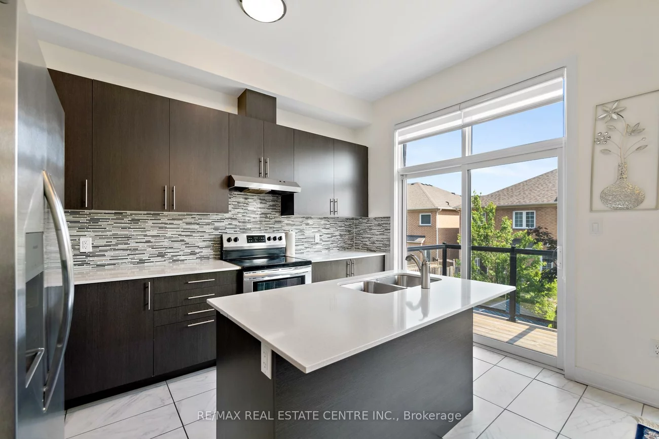 53, Benoit, Vellore Village, Vaughan