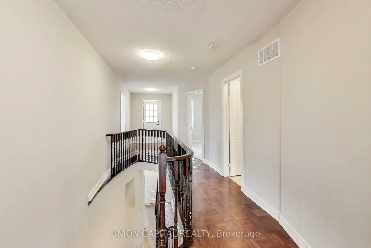 5, Robins Nest, Vellore Village, Vaughan