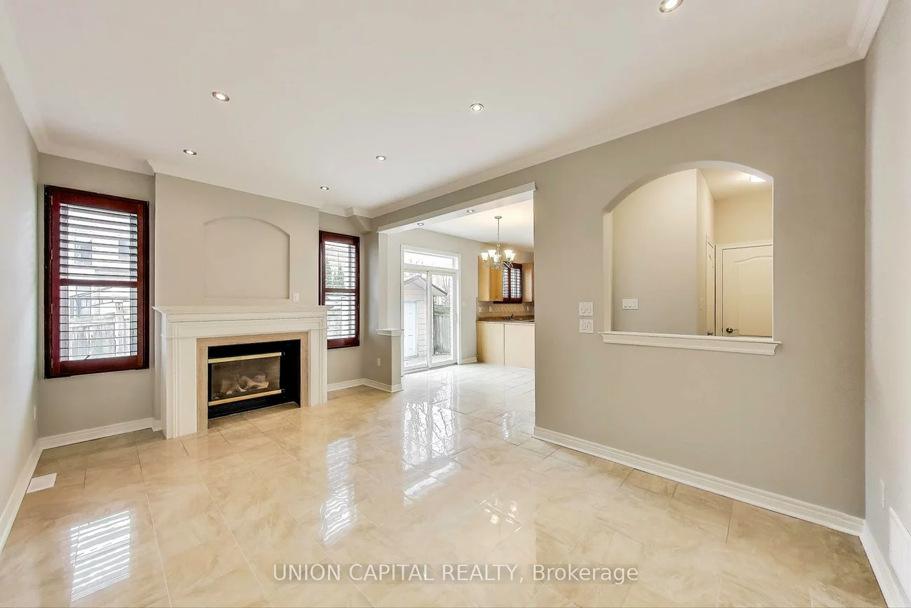 5, Robins Nest, Vellore Village, Vaughan