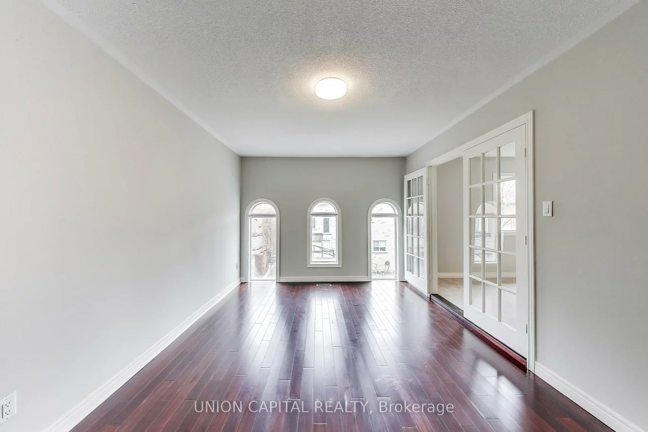 5, Robins Nest, Vellore Village, Vaughan