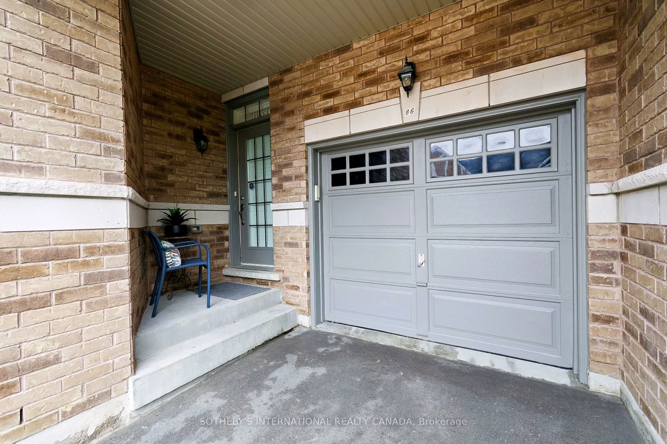 86, Alexie, Vellore Village, Vaughan