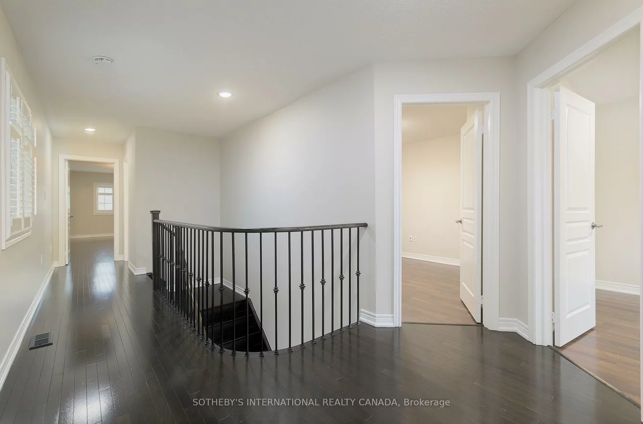 86, Alexie, Vellore Village, Vaughan
