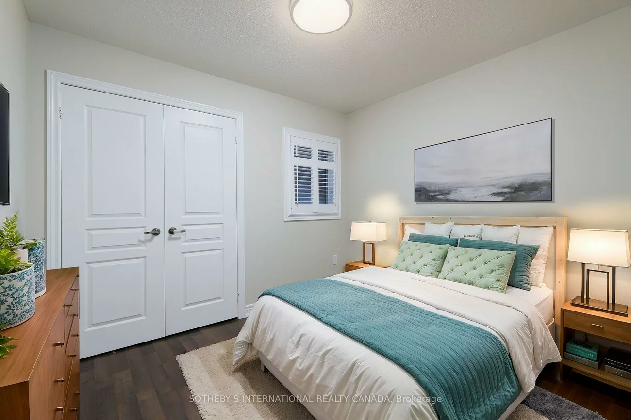 86, Alexie, Vellore Village, Vaughan