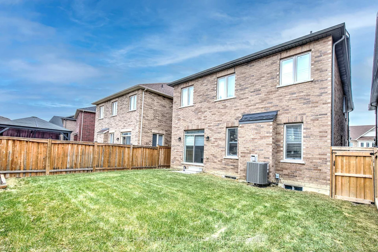 14, Beaconsfield, Kleinburg, Vaughan
