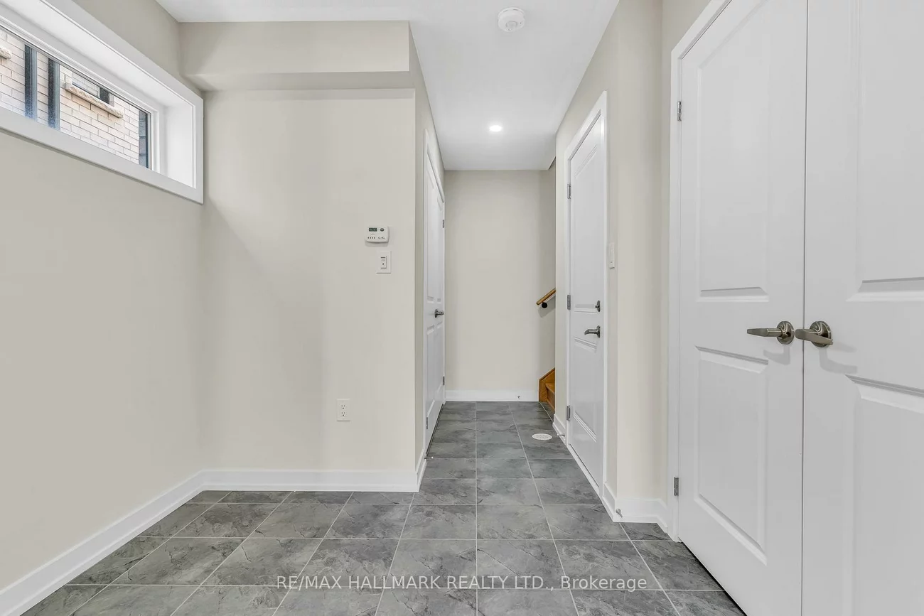 26, Dandara, Steeles West Industrial, Vaughan