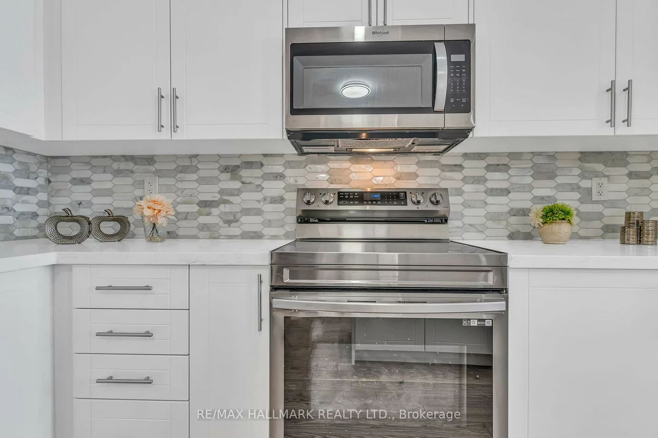 26, Dandara, Steeles West Industrial, Vaughan