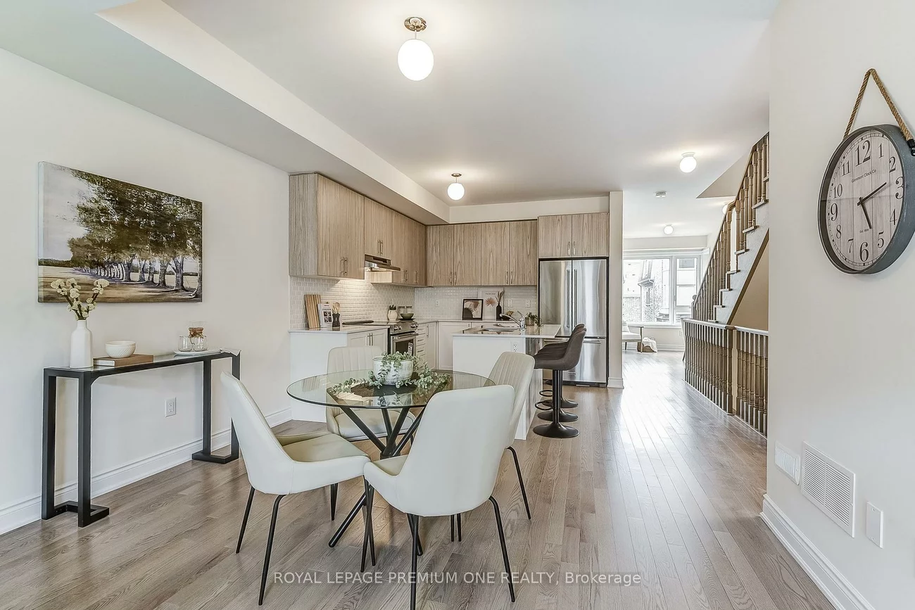 216, Tennant, Vellore Village, Vaughan