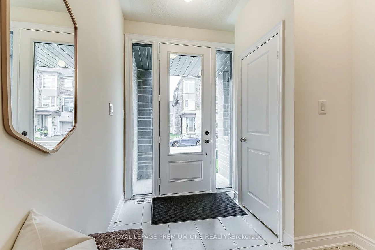 216, Tennant, Vellore Village, Vaughan