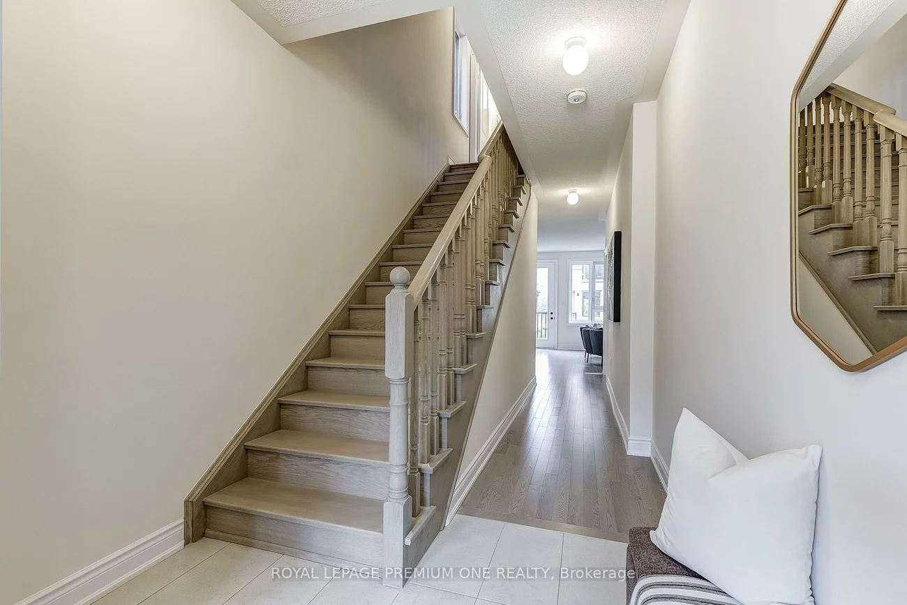 216, Tennant, Vellore Village, Vaughan