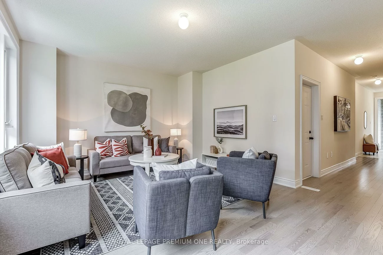 216, Tennant, Vellore Village, Vaughan