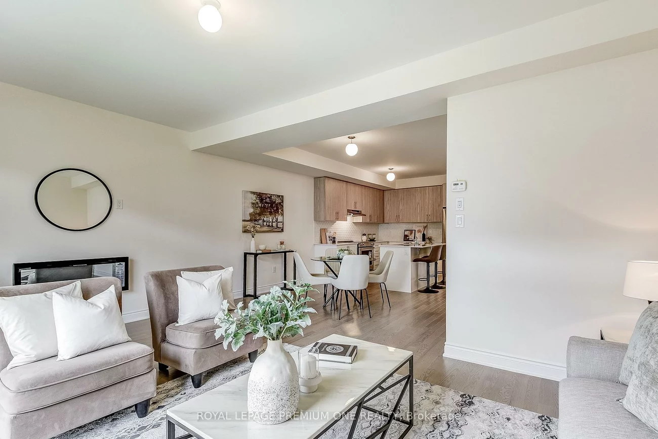 216, Tennant, Vellore Village, Vaughan