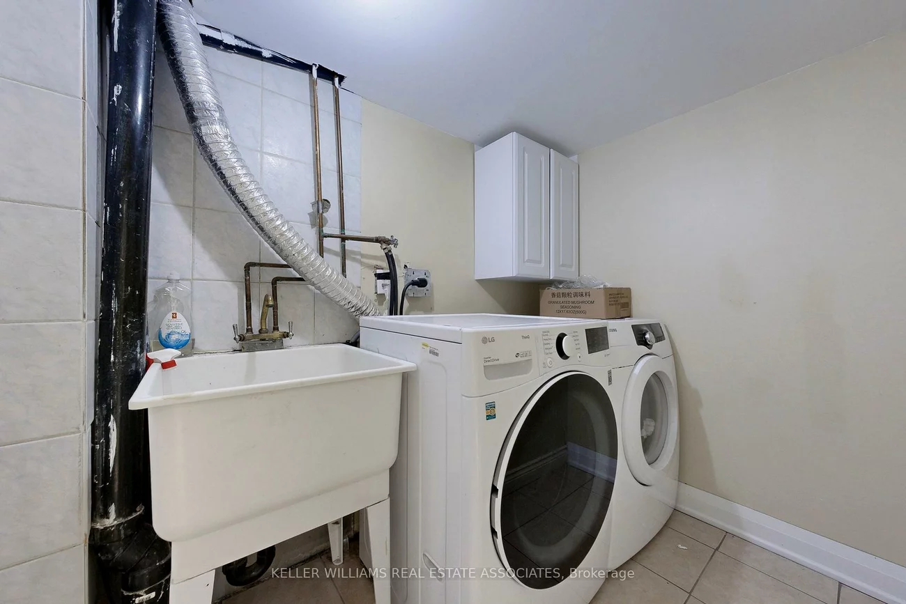 28, Fonteselva, Sonoma Heights, Vaughan