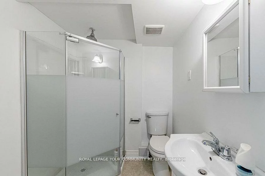 26, Millcroft, Brownridge, Vaughan