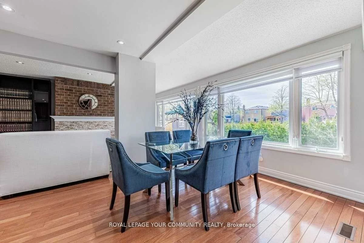 26, Millcroft, Brownridge, Vaughan