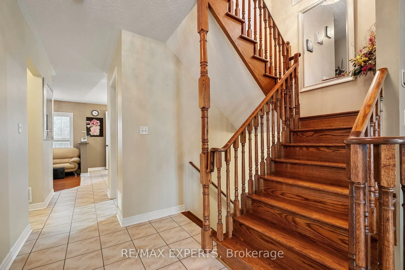 72, Turning Leaf, Sonoma Heights, Vaughan
