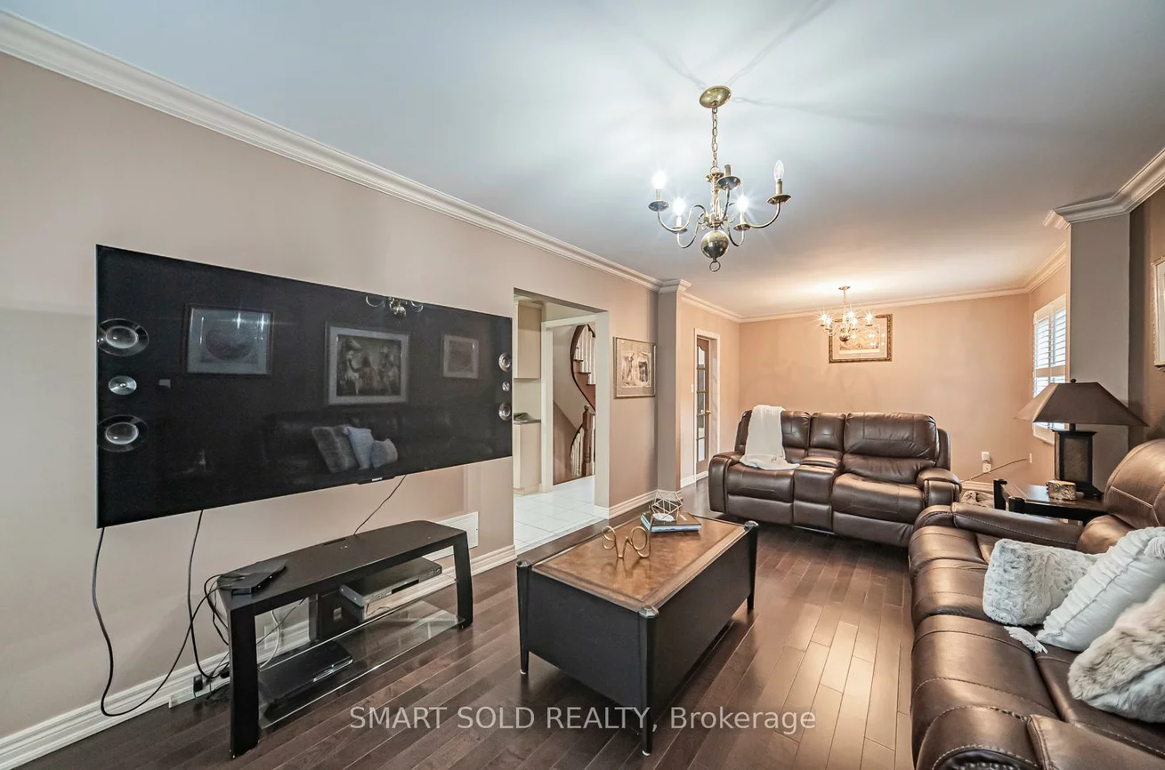 58, Helmsdale, Maple, Vaughan