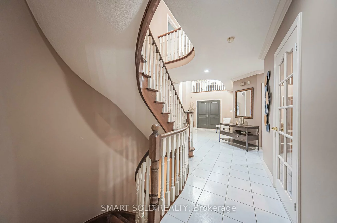 58, Helmsdale, Maple, Vaughan