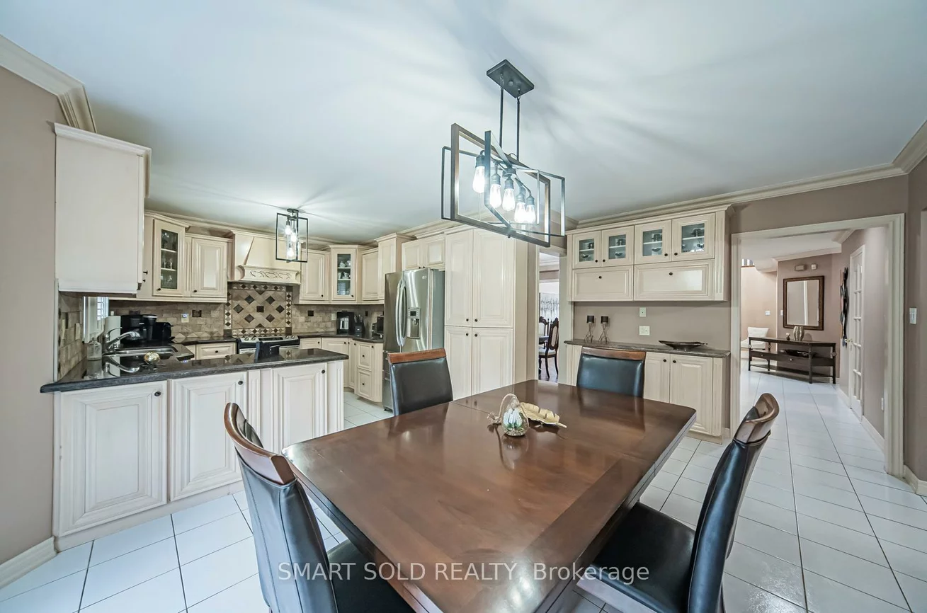 58, Helmsdale, Maple, Vaughan