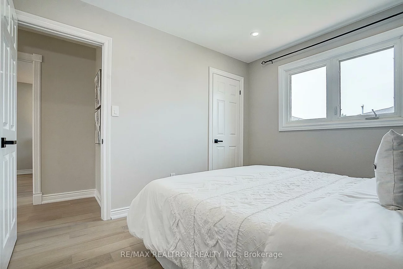 364, Castlehill, Maple, Vaughan