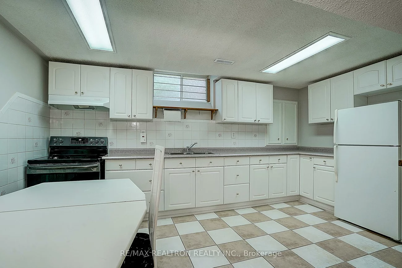 364, Castlehill, Maple, Vaughan