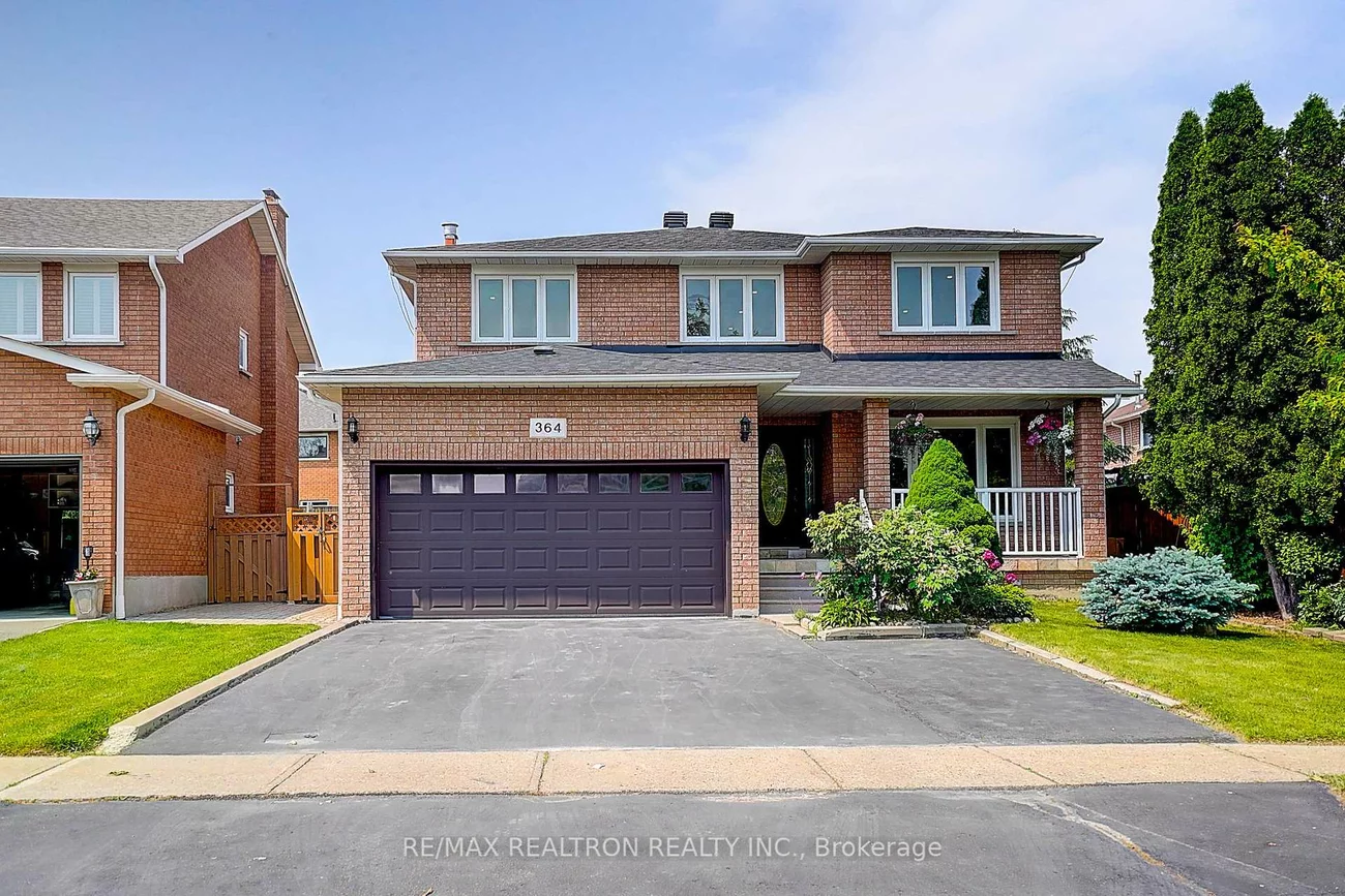 364, Castlehill, Maple, Vaughan