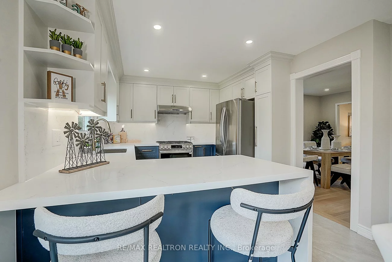 364, Castlehill, Maple, Vaughan