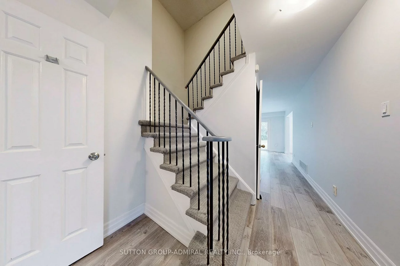 127, North Meadow, Crestwood-Springfarm-Yorkhill, Vaughan