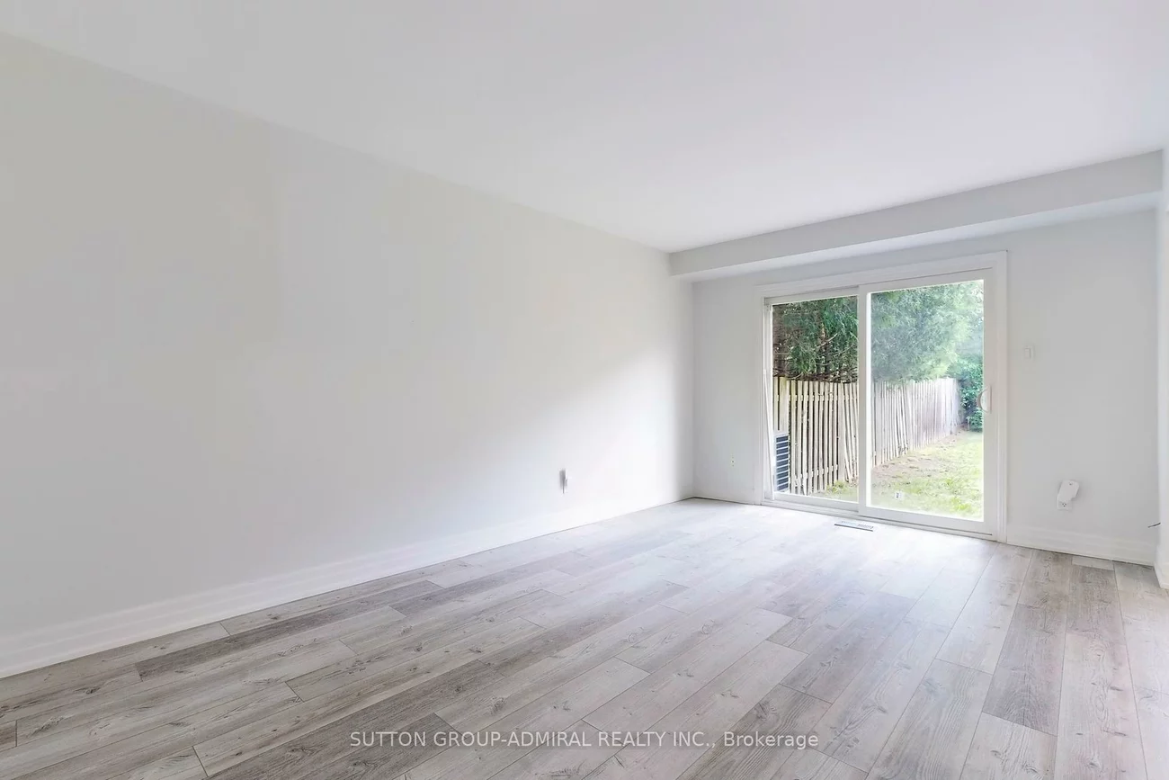 127, North Meadow, Crestwood-Springfarm-Yorkhill, Vaughan