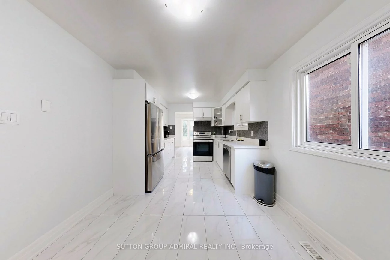 127, North Meadow, Crestwood-Springfarm-Yorkhill, Vaughan