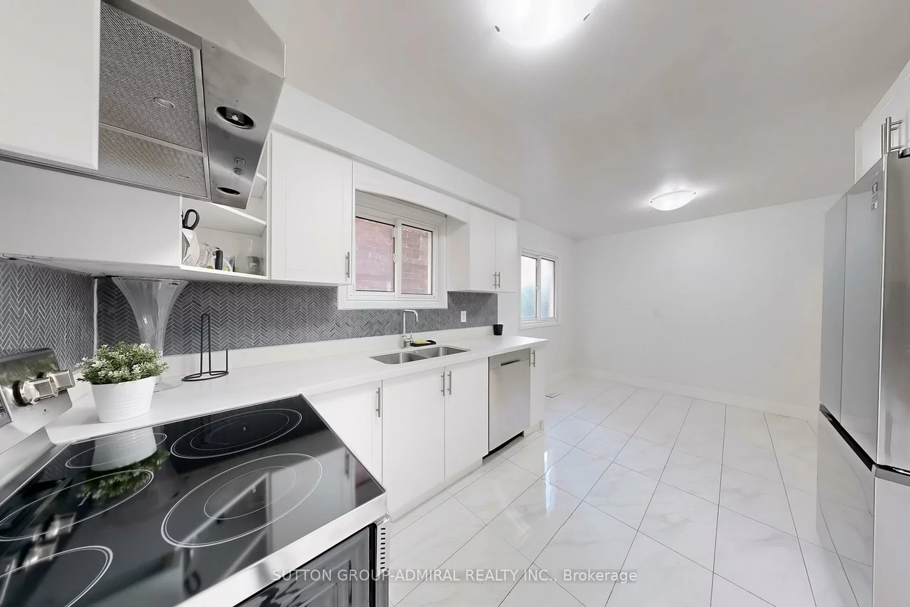 127, North Meadow, Crestwood-Springfarm-Yorkhill, Vaughan