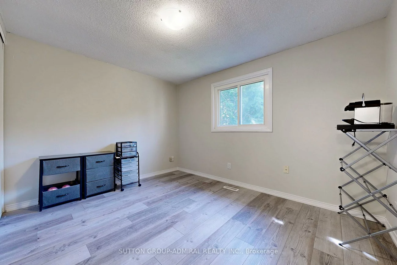 127, North Meadow, Crestwood-Springfarm-Yorkhill, Vaughan